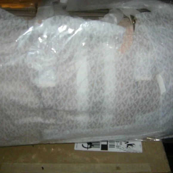 **SOLD OUT** - Picture 15 of 16